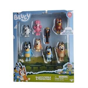 Bluey Family & Friends Pack 8 Figures Bluey Bingo Bandit Chilli Muffin Rusty